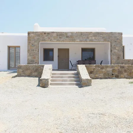Maistros Mykonos *